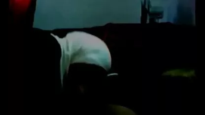 एक गंजा सौतेला पिता तंग गुदा में एक जवान हिंदी मूवी वीडियो सेक्सी सेक्सी सौतेली बेटी को चोदता है