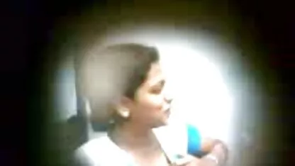 पुराने, वसा का सेक्सी वीडियो हिंदी में मूवी एक चयन उनके ढीले pussies को सहलाता है
