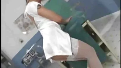 सेक्सी सेक्सी वैनेसा दो कामुक पुरुषों के साथ fucks हिंदी सेक्सी फुल मूवी एचडी में