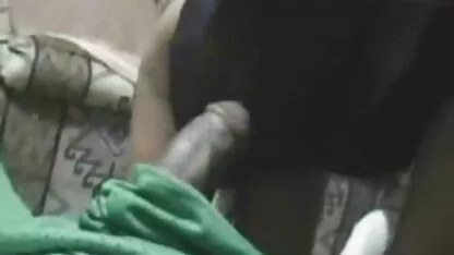 एक बालों वाली बिल्ली के साथ एक कुतिया दो लोगों द्वारा गड़बड़ हो जाता सेक्सी वीडियो मूवी हिंदी में है
