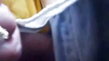 ब्लोंड डेवोन ग्रीन एक लिंग की मालिश करता हिंदी में सेक्सी फिल्म मूवी है और एक आदमी के साथ चुदाई करता है